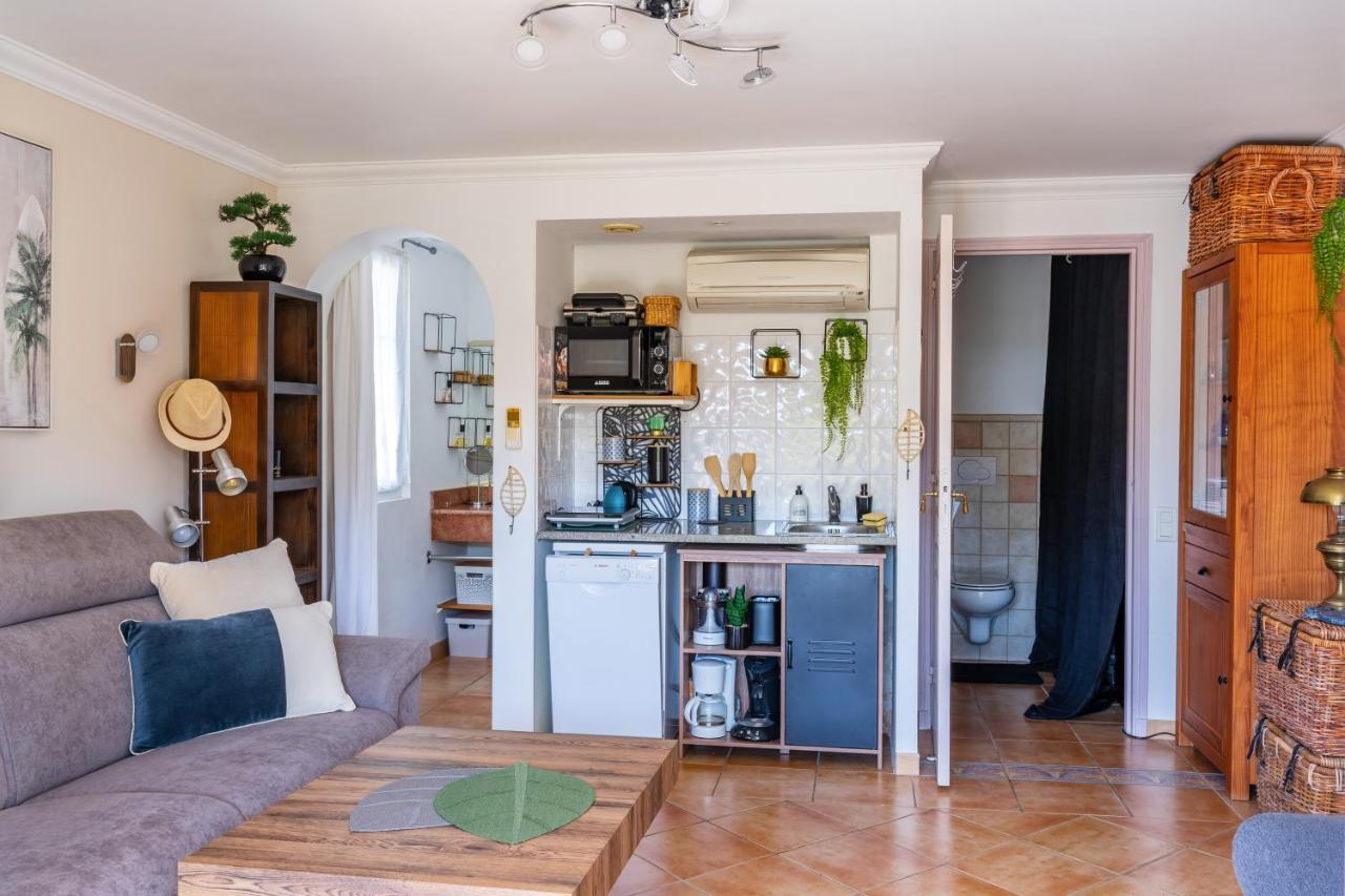 L'Instant Mer - Bord De Mer - Studio Avec Grand Jardin A La Capte Hyères Eksteriør bilde