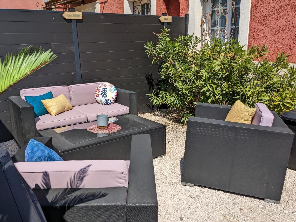L'Instant Mer - Bord De Mer - Studio Avec Grand Jardin A La Capte Hyères Eksteriør bilde