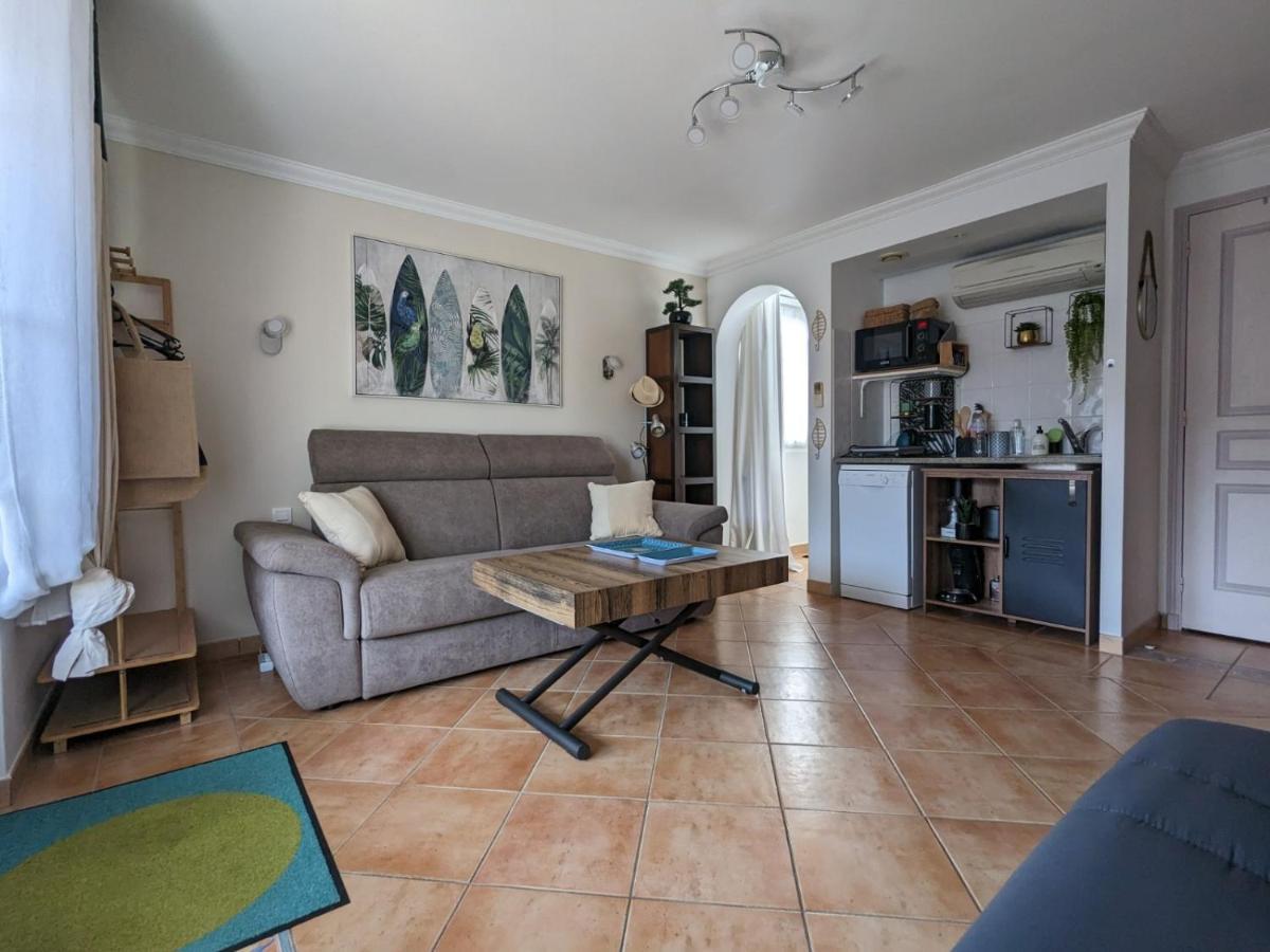 L'Instant Mer - Bord De Mer - Studio Avec Grand Jardin A La Capte Hyères Eksteriør bilde