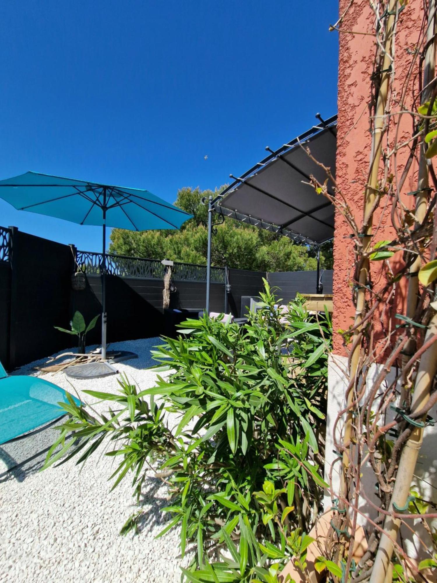 L'Instant Mer - Bord De Mer - Studio Avec Grand Jardin A La Capte Hyères Eksteriør bilde